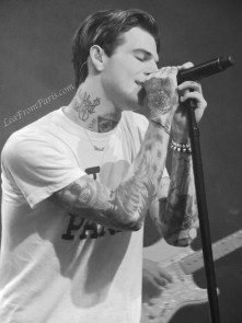 The neighbourhood à Paris 16/03/2016 by LeaFromParis